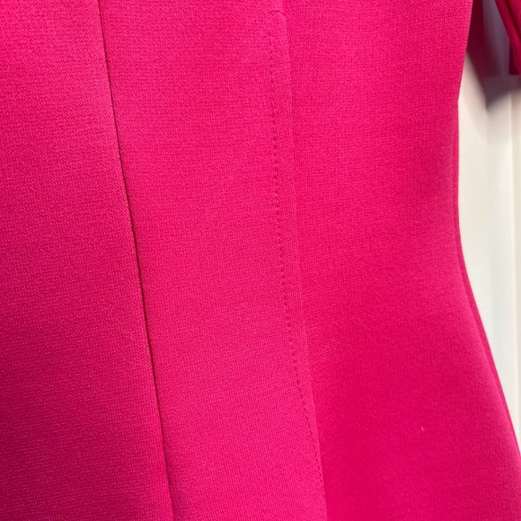 St. John short sleeve dress NWT - Picture 4 of 6